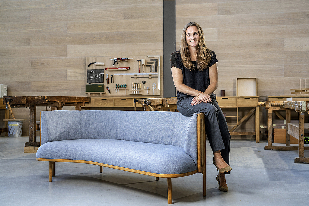 Rikke Frost, Designerin Carl Hansen & Søn