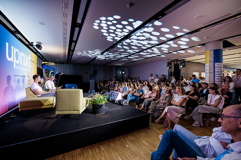 Otto K. Lindner, Ronja Gerhard, Prof. Burkhard von Freyberg at upnxt23