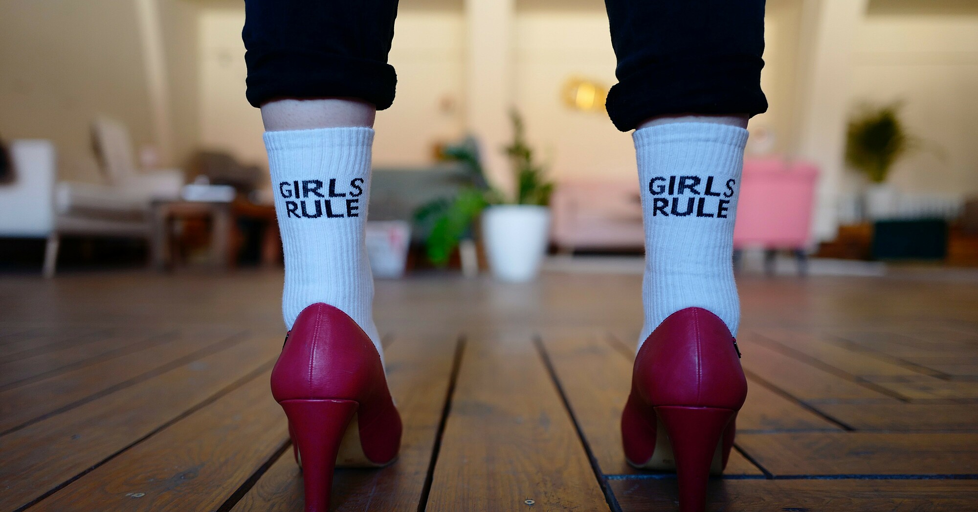 Zwei High Heels Lesben wissen was sie brauchen Zwei High Heels Lesben wissen was sie brauchen