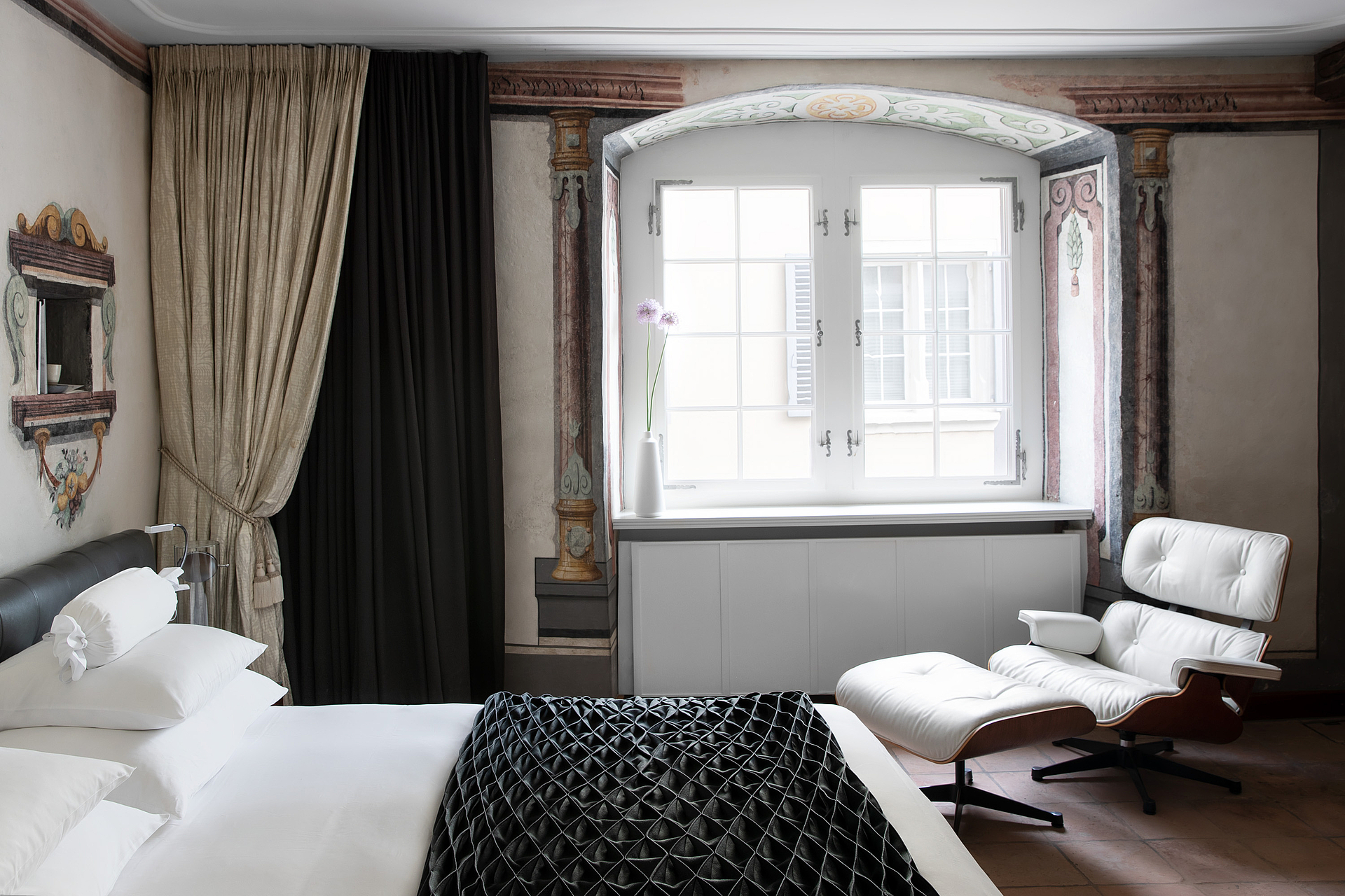 Widder Hotel Deluxe Doppelzimmer Bett